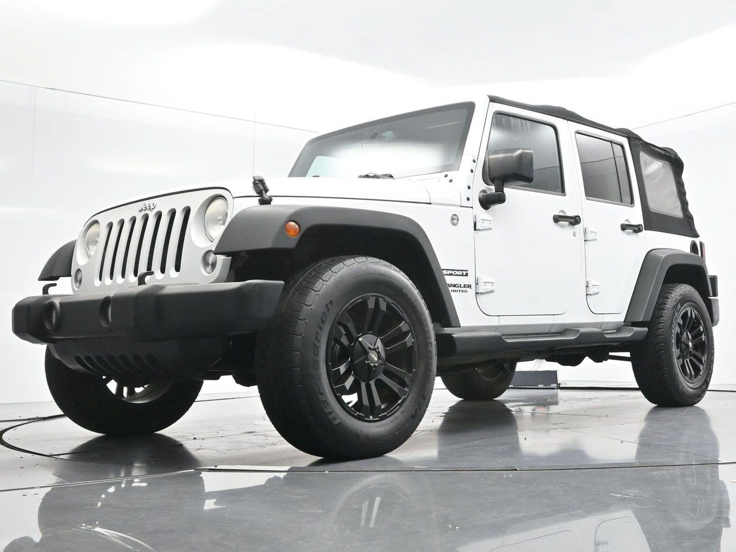 Used 2015 Jeep Wrangler Unlimited Sport w/ Quick Order Package 24S AWD/4WD image 43