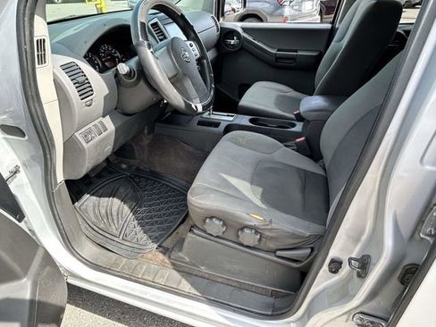 Used 2010 Nissan Xterra S RWD image 12