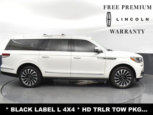 Used 2022 Lincoln Navigator L Black Label image 31