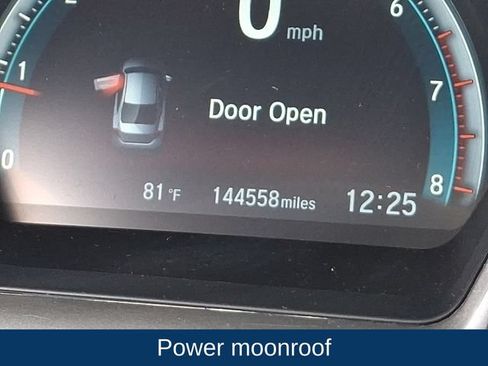 Used 2017 Honda Civic Touring image 6
