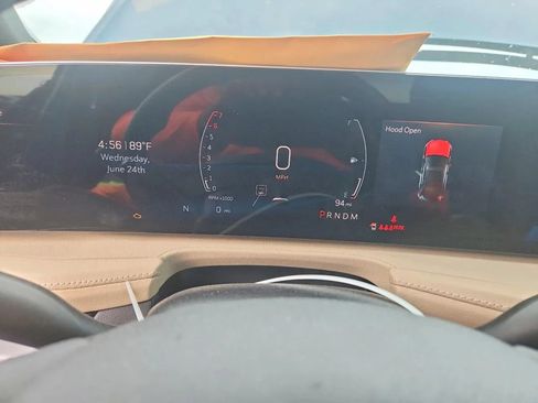 Used 2024 Cadillac XT4 Luxury FWD image 9