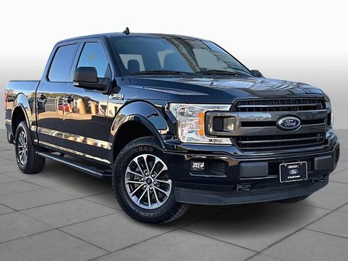 Used 2020 Ford F150 XLT w/ Equipment Group 302A Luxury image 2