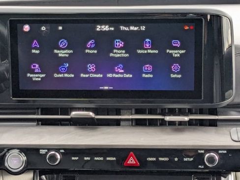 Certified 2022 Kia Carnival SX image 24