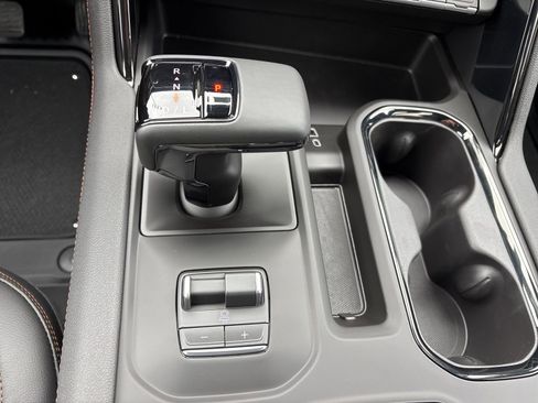 New 2026 GMC Sierra 1500 AT4 image 29