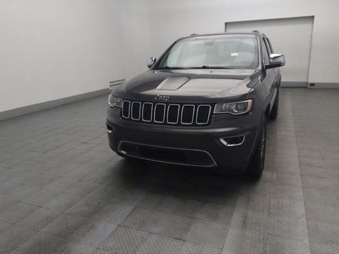 Used 2017 Jeep Grand Cherokee Limited RWD image 15