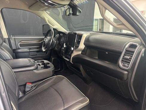 Used 2024 RAM 2500 Laramie image 11
