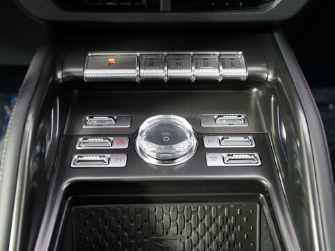 New 2026 Lincoln Nautilus Premier w/ Equipment Group 102A AWD/4WD image 31