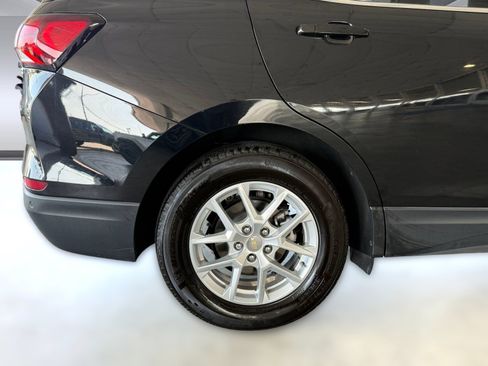 Used 2024 Chevrolet Equinox LT FWD image 11