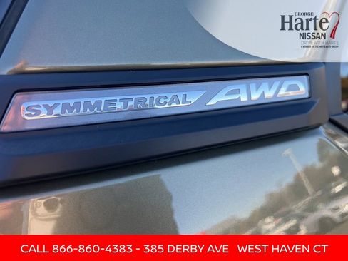 Used 2025 Subaru Forester Limited AWD/4WD image 34