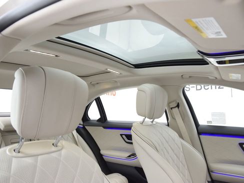 Certified 2026 Mercedes-Benz S 580 4MATIC Sedan image 18