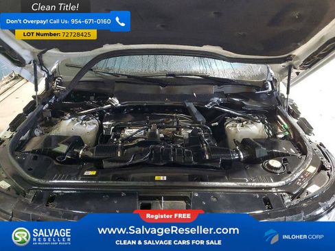 Used 2018 Land Rover Range Rover HSE image 16