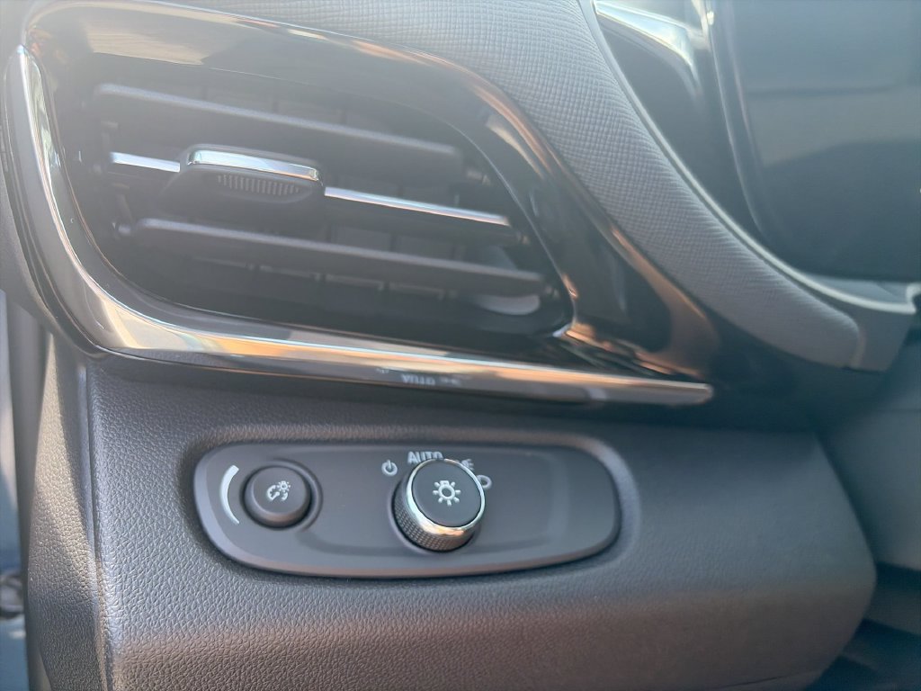New 2026 Buick Envista Sport Touring w/ Convenience I Package FWD image 21