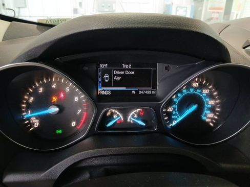 Used 2016 Ford Escape Titanium FWD image 23