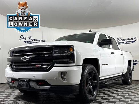 Used 2018 Chevrolet Silverado 1500 LTZ Z71 w/ Redline Edition image 2