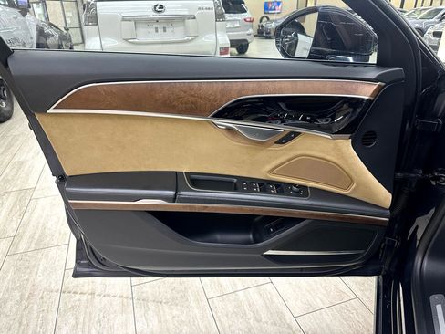 Used 2019 Audi A8 L 3.0T image 15