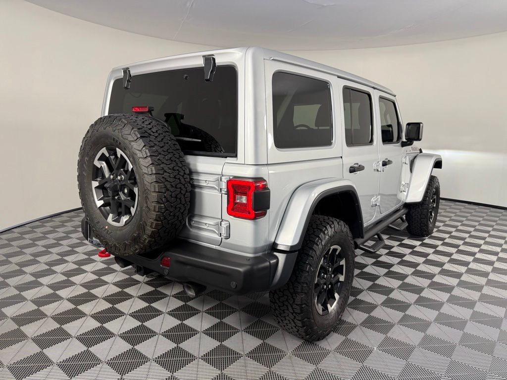 Used 2024 Jeep Wrangler Unlimited Rubicon AWD/4WD image 7