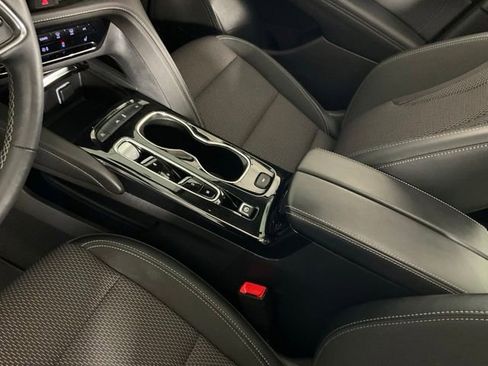 Used 2022 Buick Envision Preferred FWD image 16
