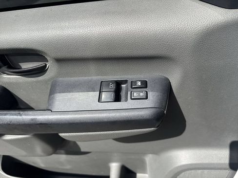 Used 2016 Nissan NV 2500 SV w/ Technology Package RWD image 27