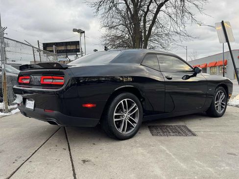 Used 2018 Dodge Challenger GT w/ GT Interior Package image 5