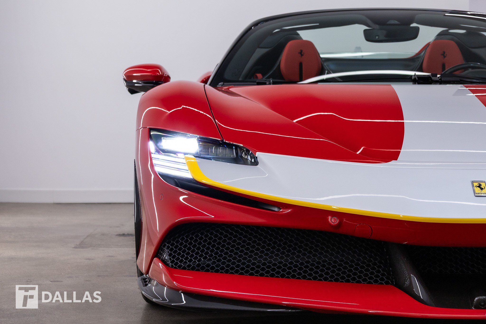 Used 2023 Ferrari SF90 Spider AWD/4WD image 24
