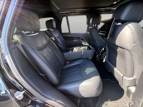Used 2023 Land Rover Range Rover Autobiography AWD/4WD image 56