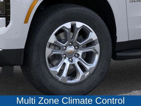 New 2026 Chevrolet Suburban LT image 9