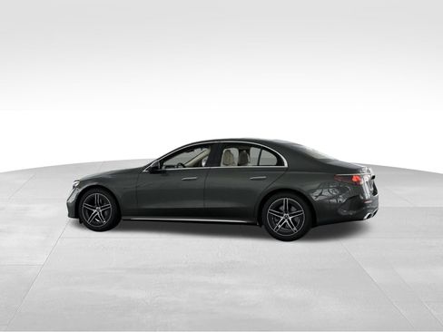 New 2026 Mercedes-Benz E 350 4MATIC Sedan image 34
