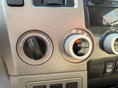 Used 2011 Toyota Sequoia SR5 image 23