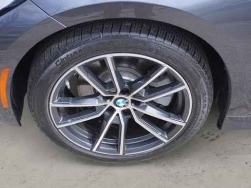 Used 2022 BMW 330i xDrive Sedan w/ Driving Assistance Package image 11