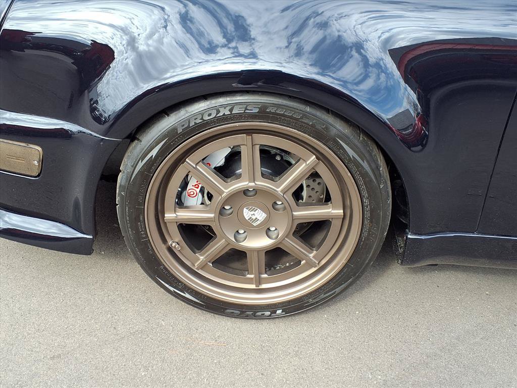Used 1990 Porsche 911 Carrera RWD image 9