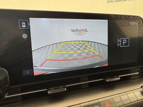 Used 2026 Hyundai Kona SEL Sport FWD image 3