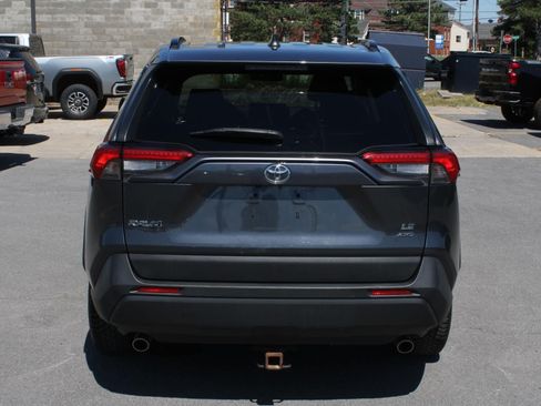 Used 2019 Toyota RAV4 LE w/ All Weather Liner Package AWD/4WD image 6