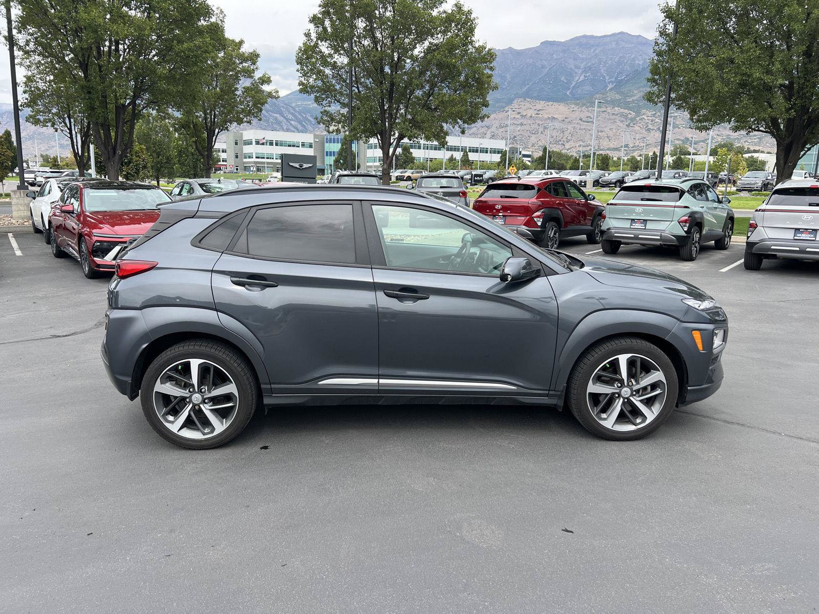 Used 2021 Hyundai Kona Limited AWD/4WD image 14