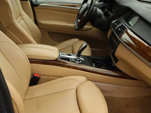 Used 2011 BMW X5 xDrive50i AWD/4WD image 51