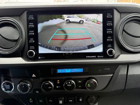 Certified 2023 Toyota Tacoma TRD Off-Road w/ Technology Package AWD/4WD image 26