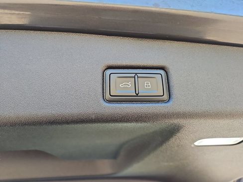 Certified 2025 Audi Q5 Premium Plus w/ Premium Plus AWD/4WD image 26