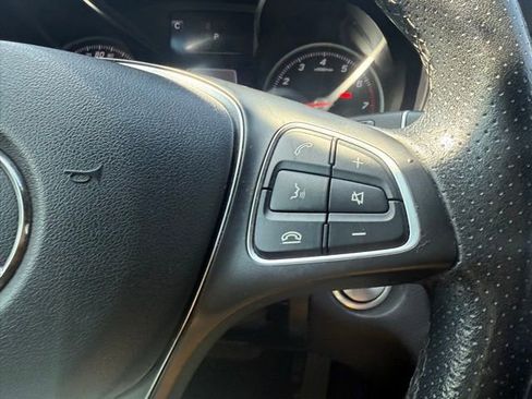 Used 2018 Mercedes-Benz C 300 4MATIC Sedan image 23