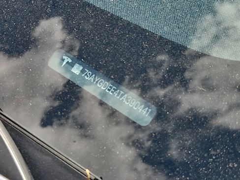 Used 2026 Tesla Model Y Long Range image 5