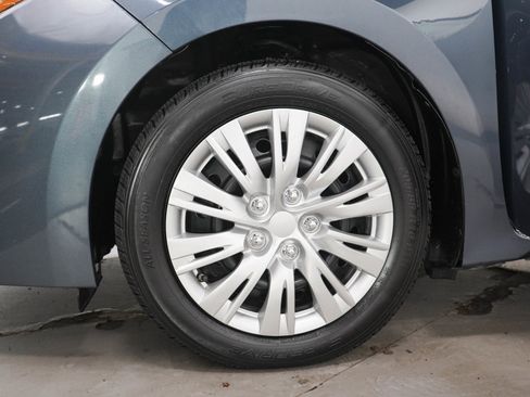Used 2017 Toyota Corolla LE FWD image 26