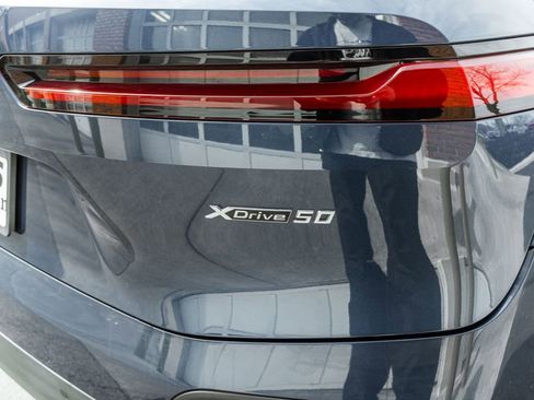 Used 2023 BMW iX xDrive50 w/ Premium Package image 44