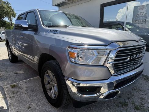 Used 2024 RAM 1500 Laramie AWD/4WD image 1
