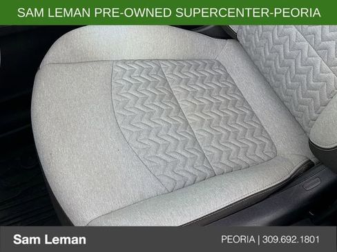 Used 2024 Chevrolet Equinox LT w/ LPO, Floor Liner Package image 18