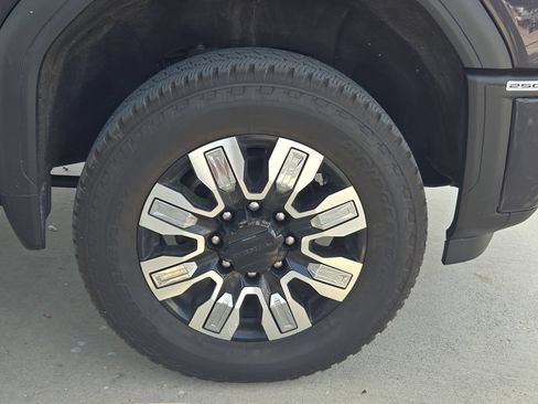 Certified 2024 GMC Sierra 2500 Denali w/ Denali Reserve Package AWD/4WD image 26