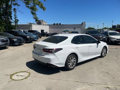 Used 2021 Toyota Camry LE w/ Cold Weather Package AWD/4WD image 5