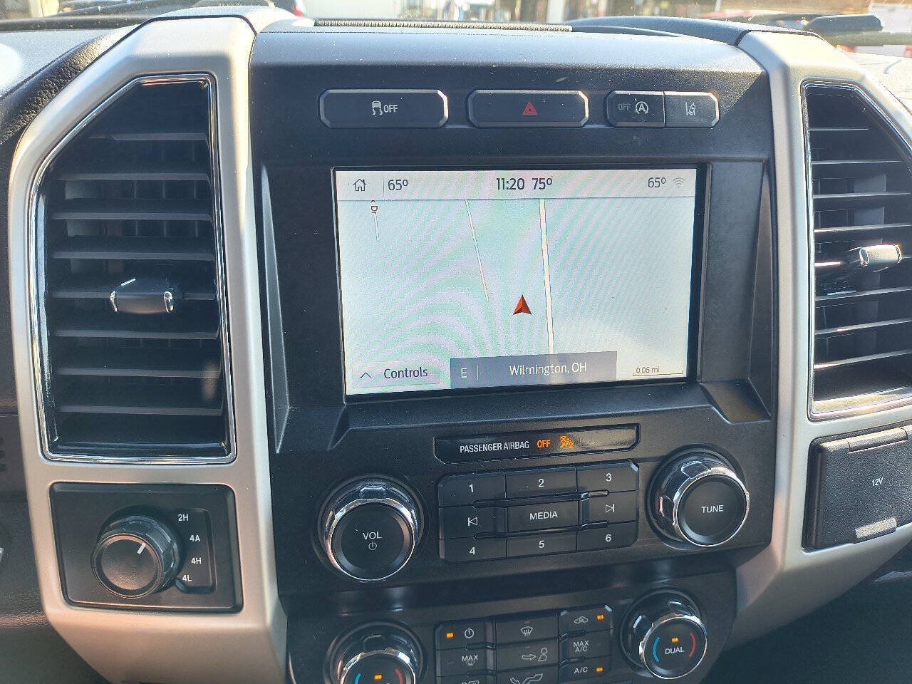 Used 2020 Ford F150 Lariat AWD/4WD image 26