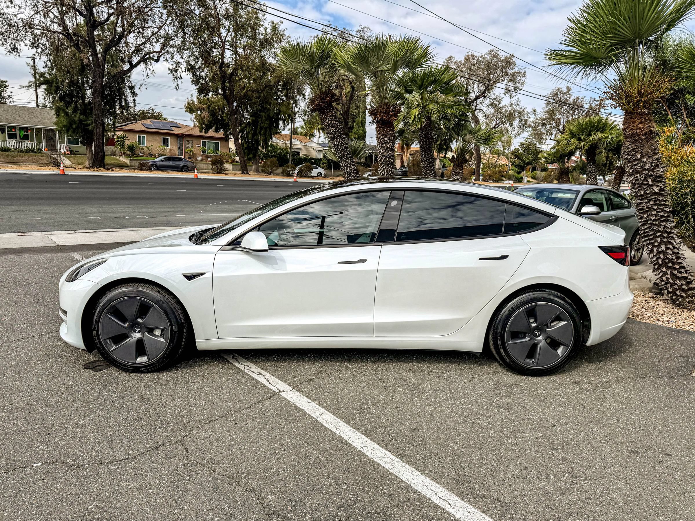Used 2023 Tesla Model 3 Standard Range RWD image 14