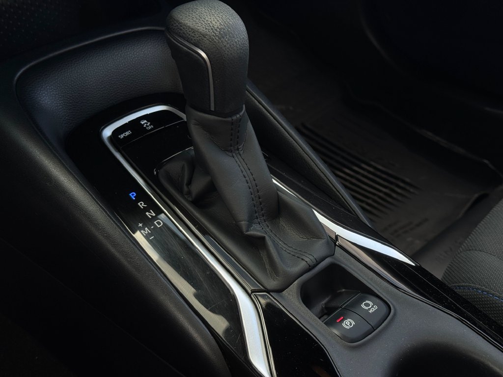 Certified 2022 Toyota Corolla SE w/ SE Premium Package FWD image 19