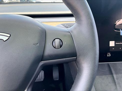 Used 2023 Tesla Model 3 Standard Range RWD image 21