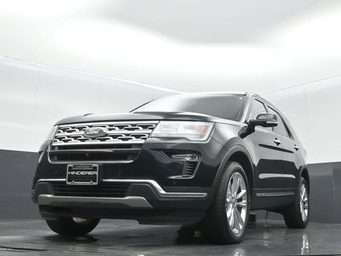 Used 2018 Ford Explorer Limited AWD/4WD image 8