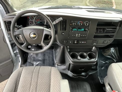 Used 2023 Chevrolet Express 3500 LS image 15